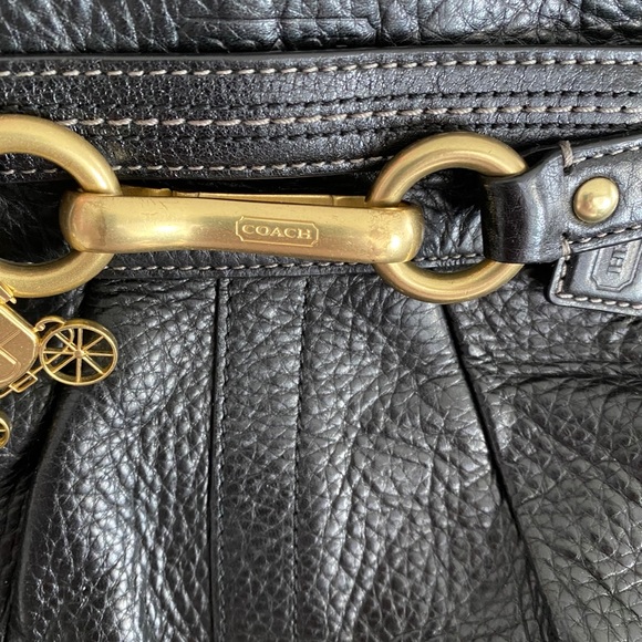 Beautiful Pebbled Leather Coach Purse - Picture 2 of 6